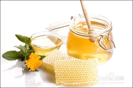 孕期如何选择面膜为皮肤加分