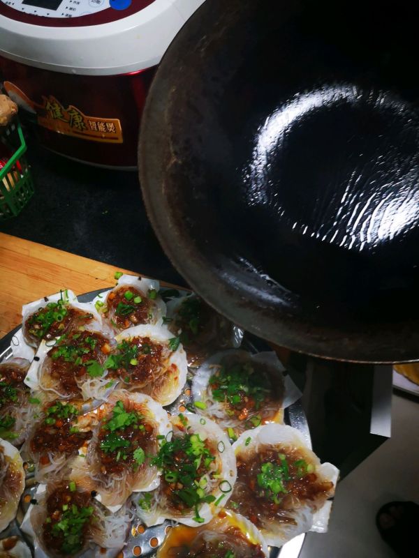 蒜蓉粉丝蒸扇贝