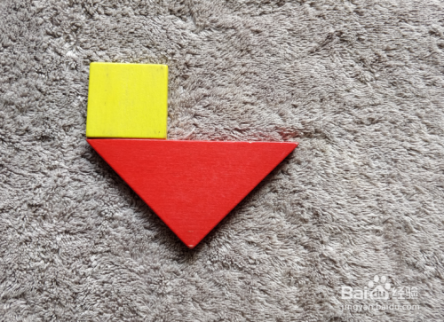 小鸡用七巧板怎么拼?