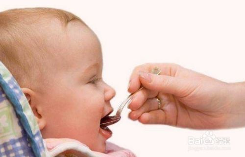 婴儿长牙发烧怎么处理