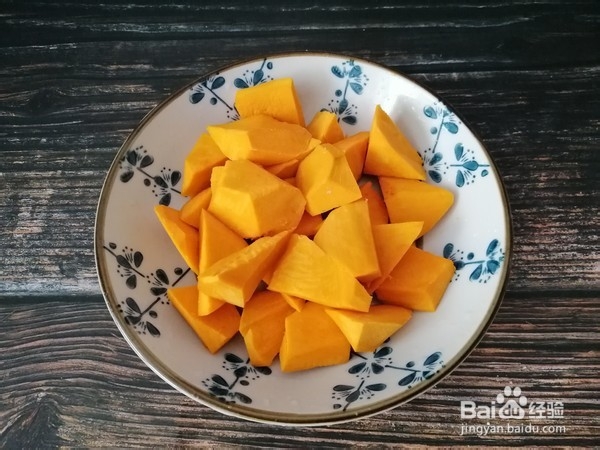 南瓜粉蒸肉制作方法