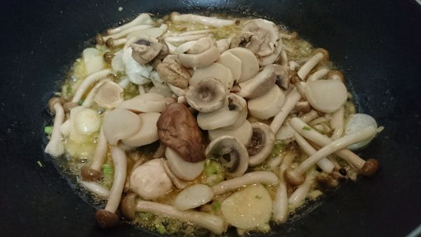 蚝油杏鲍菇口蘑