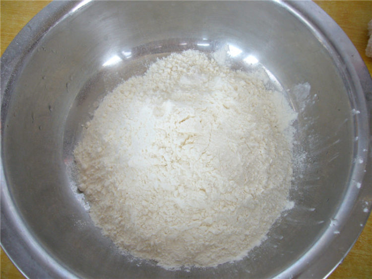 鸡蛋杂蔬包子的做法,我来教你哦!