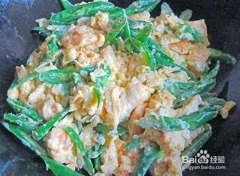 辣椒抱蛋,鸡蛋不嫩可能是少了这一步