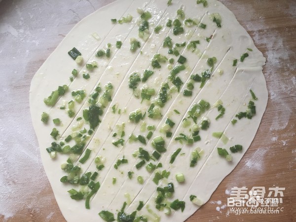 葱油手抓饼的做法