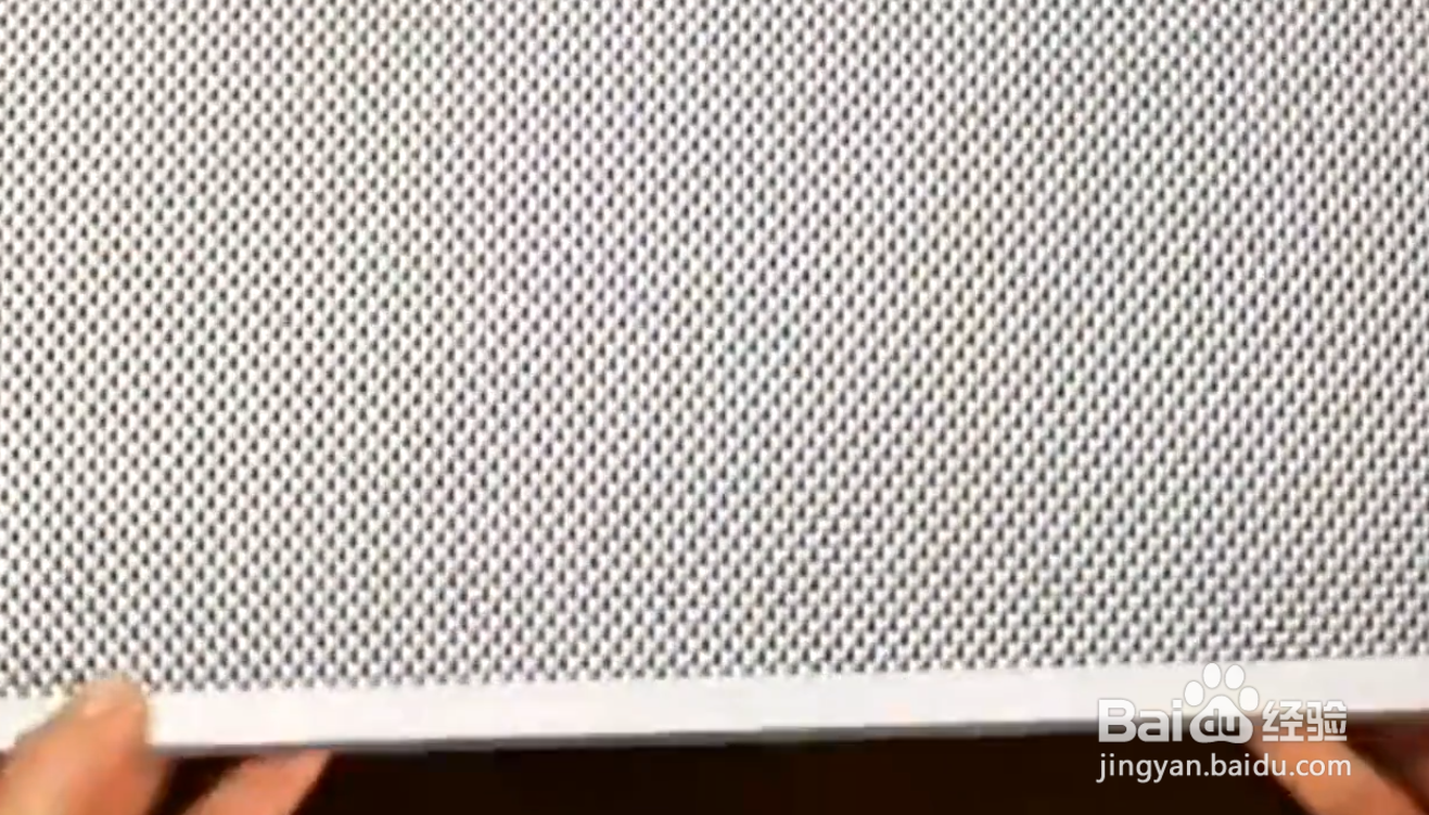 如何用小苏打轻松清洁油烟机滤网？