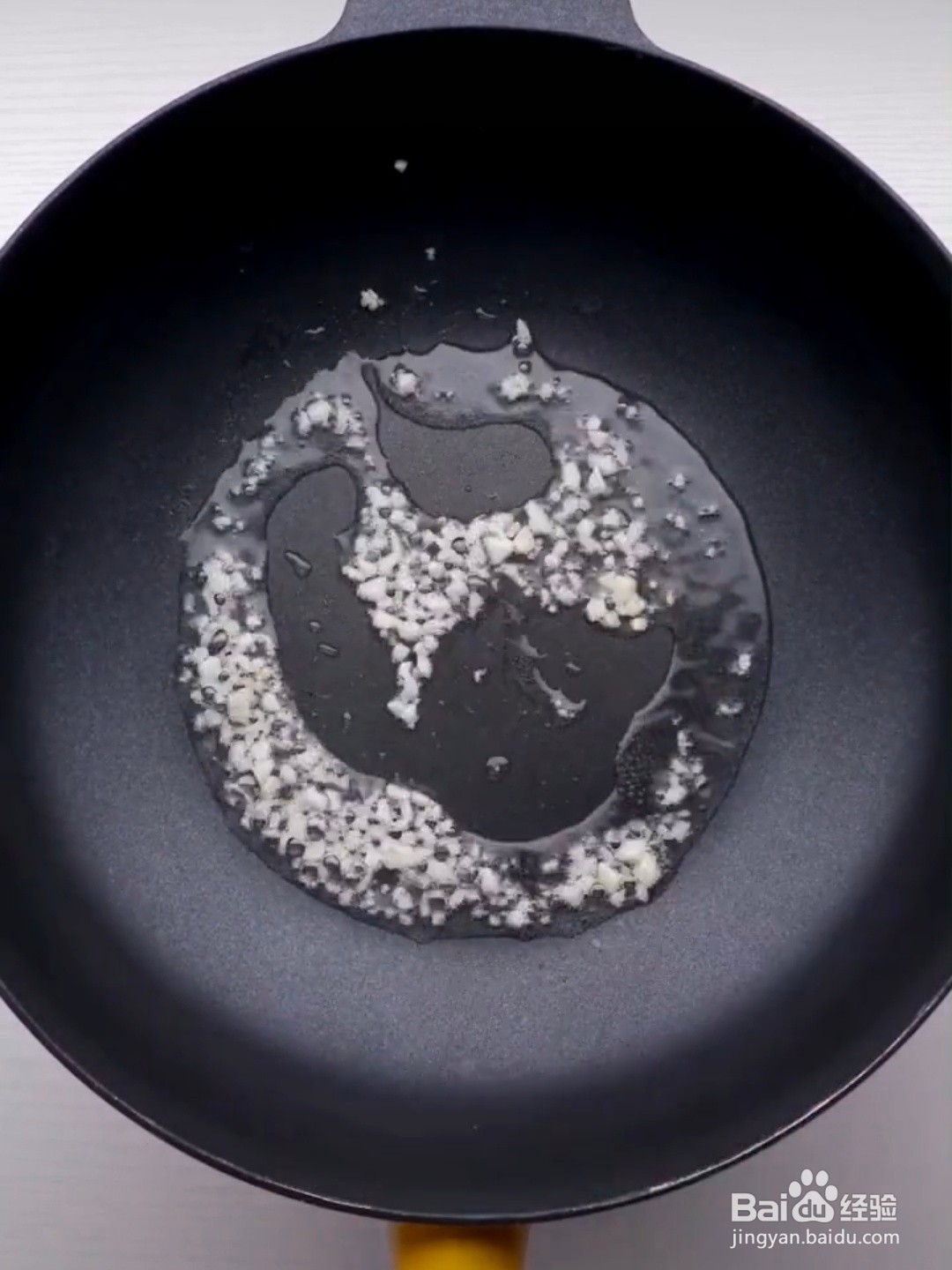 怎样做茄汁鸡腿肉?