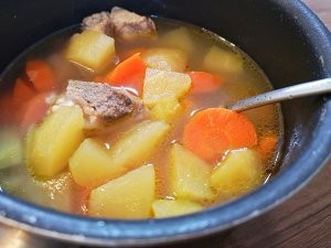 教你做苹果胡萝卜汤