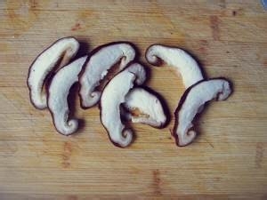 养生食补香菇西兰花的做法