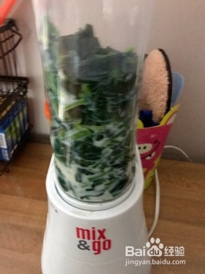 教你制作美味的菠菜蘑菇奶油意面