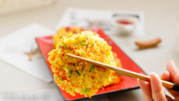 如何做小米鸡蛋饼