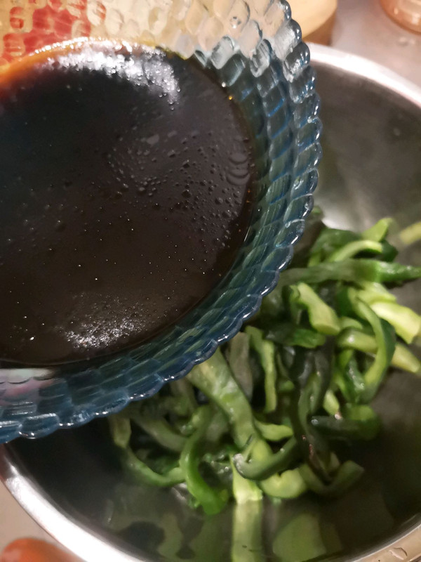 黄瓜条你不每餐l来点儿吗