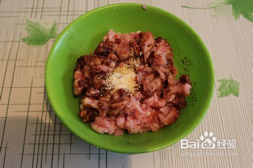 肉末茄子的做法,外婆教给的做法。
