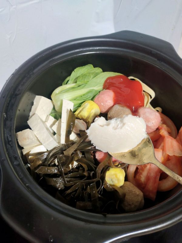 番茄味砂锅米线