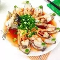 清蒸孔雀开屏鱼---