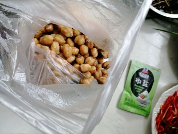 黑胡椒椒盐鹰嘴豆