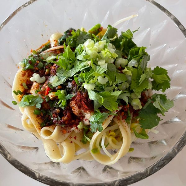 家常手擀油泼面