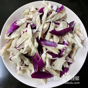 家常菜(酱爆茄子v)的做法