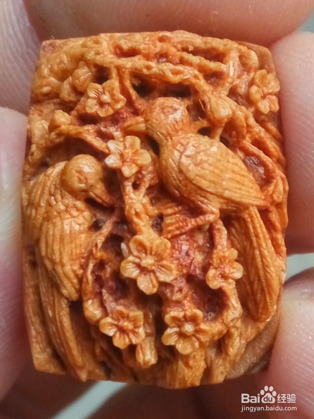 桃核雕刻喜上眉梢方牌过程