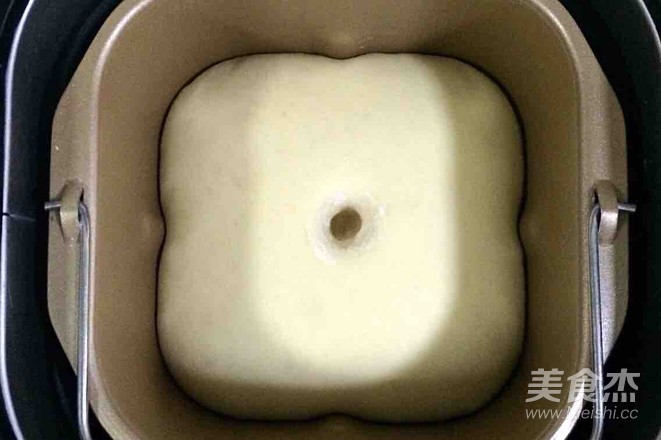 玉米香肠面包