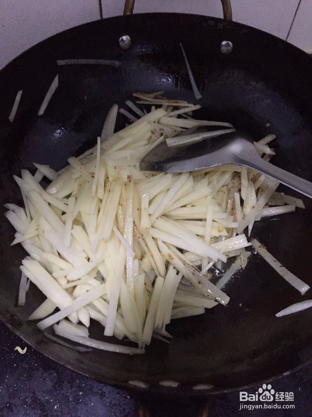 美味家常菜青椒土豆丝的做法