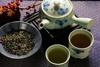 孕期少吃18种危险食物