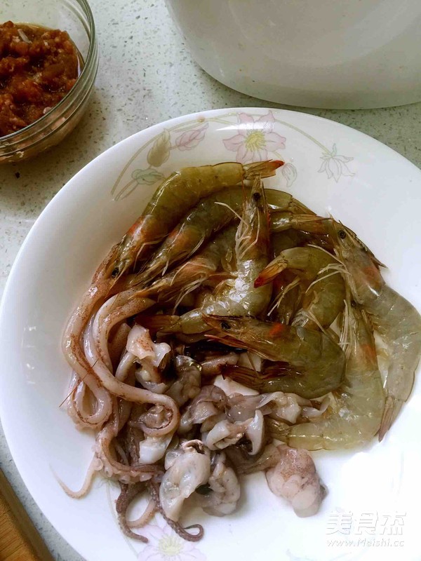 意大利肉酱海鲜面
