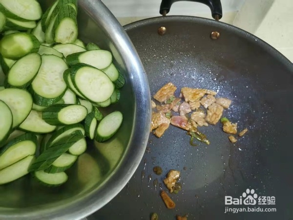 如何制作炒丝瓜