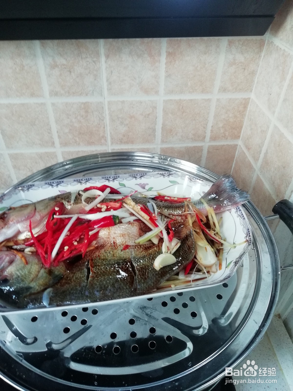 鲜嫩可口的鲈鱼做法