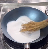 新锅买来怎么开锅才不粘锅