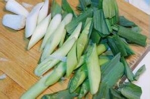 回锅肉家常菜的做法