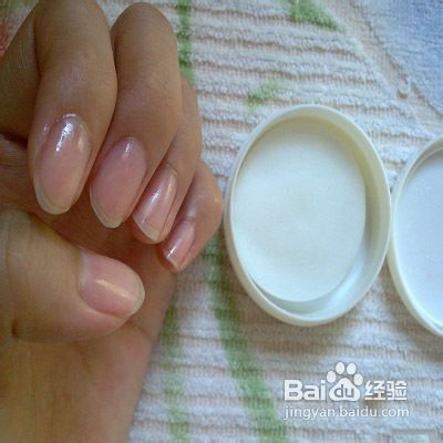 指甲油怎么涂好看