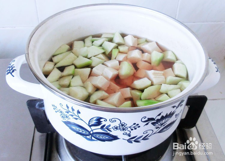 龙井丝瓜豆腐汤