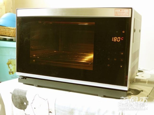 木鱼花面包的做法