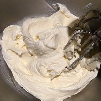 蓝莓芝士甜筒蛋糕