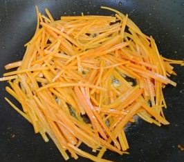 如何烹饪米饭杀手鱼香肉丝