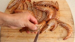 干烧虾还是油焖虾