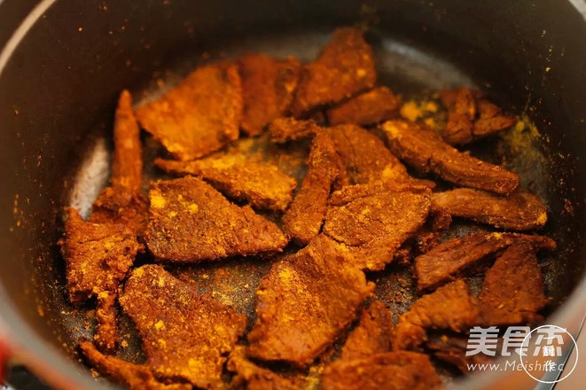 咖喱牛肉干的做法