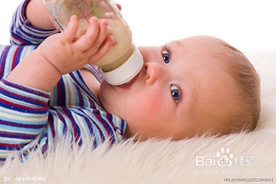 给宝宝冲奶粉别犯6个错误