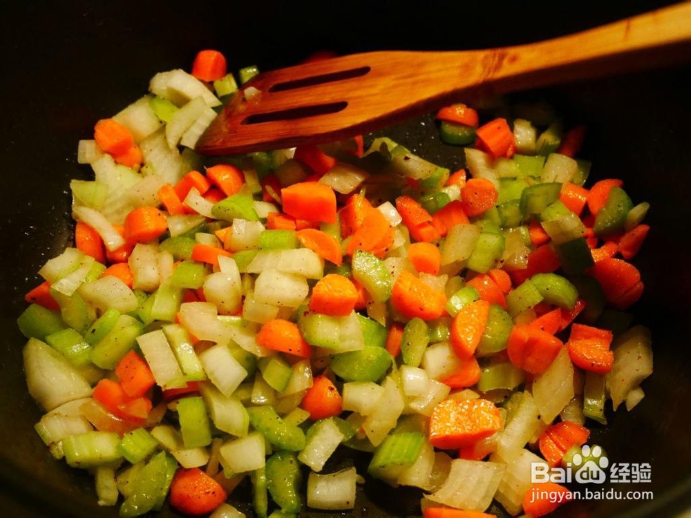 宝宝也爱吃的培根奶油土豆浓汤