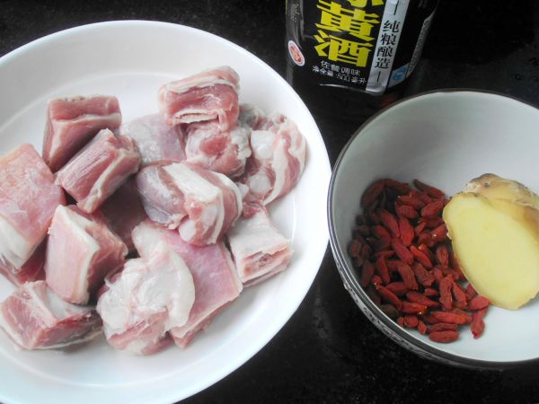 枸杞老姜羊肉汤