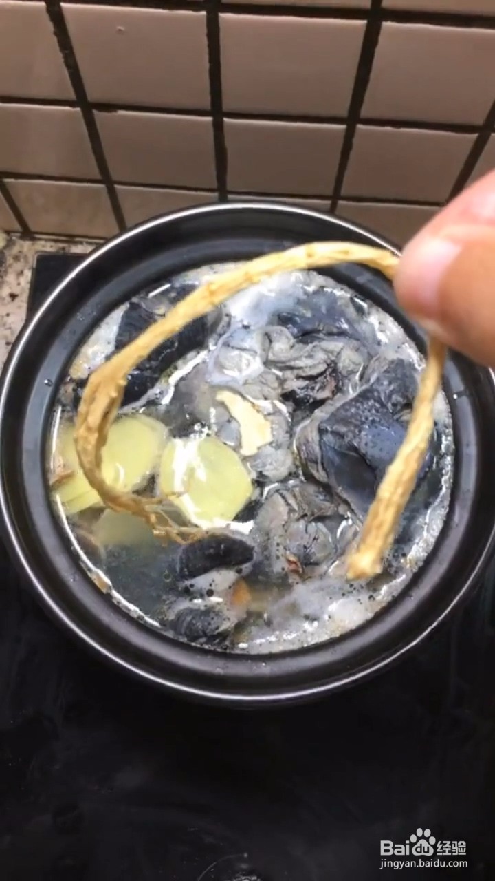 如何制作好喝的党参乌鸡汤