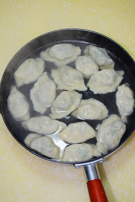 山苜楂虾仁饺子