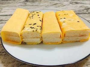 金枪鱼蛋皮三明治的做法