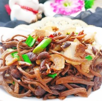 干煸茶树菇的做法