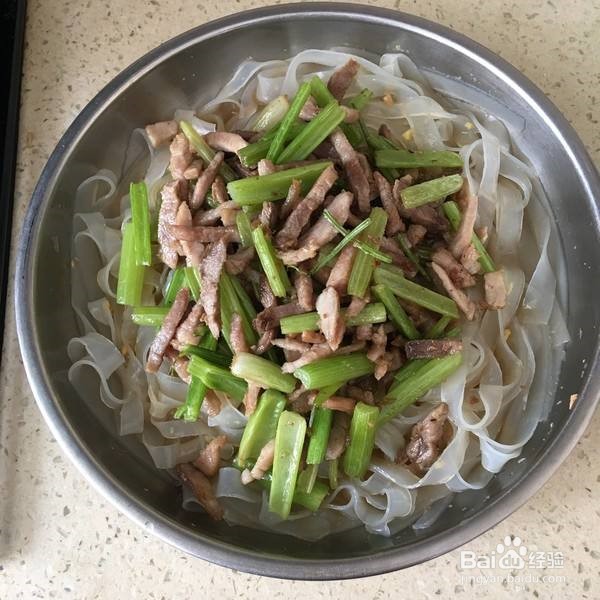 肉丝带底的做法