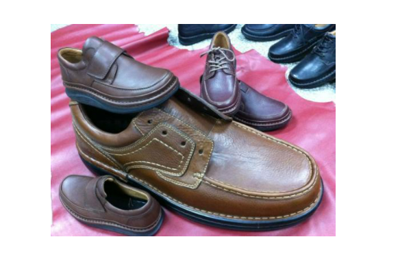 姚明的鞋子多少码