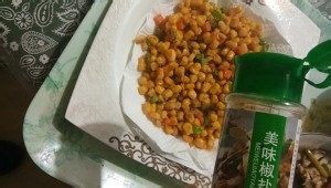 三彩椒盐玉米的做法