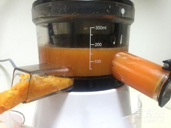胡萝卜橙汁的做法