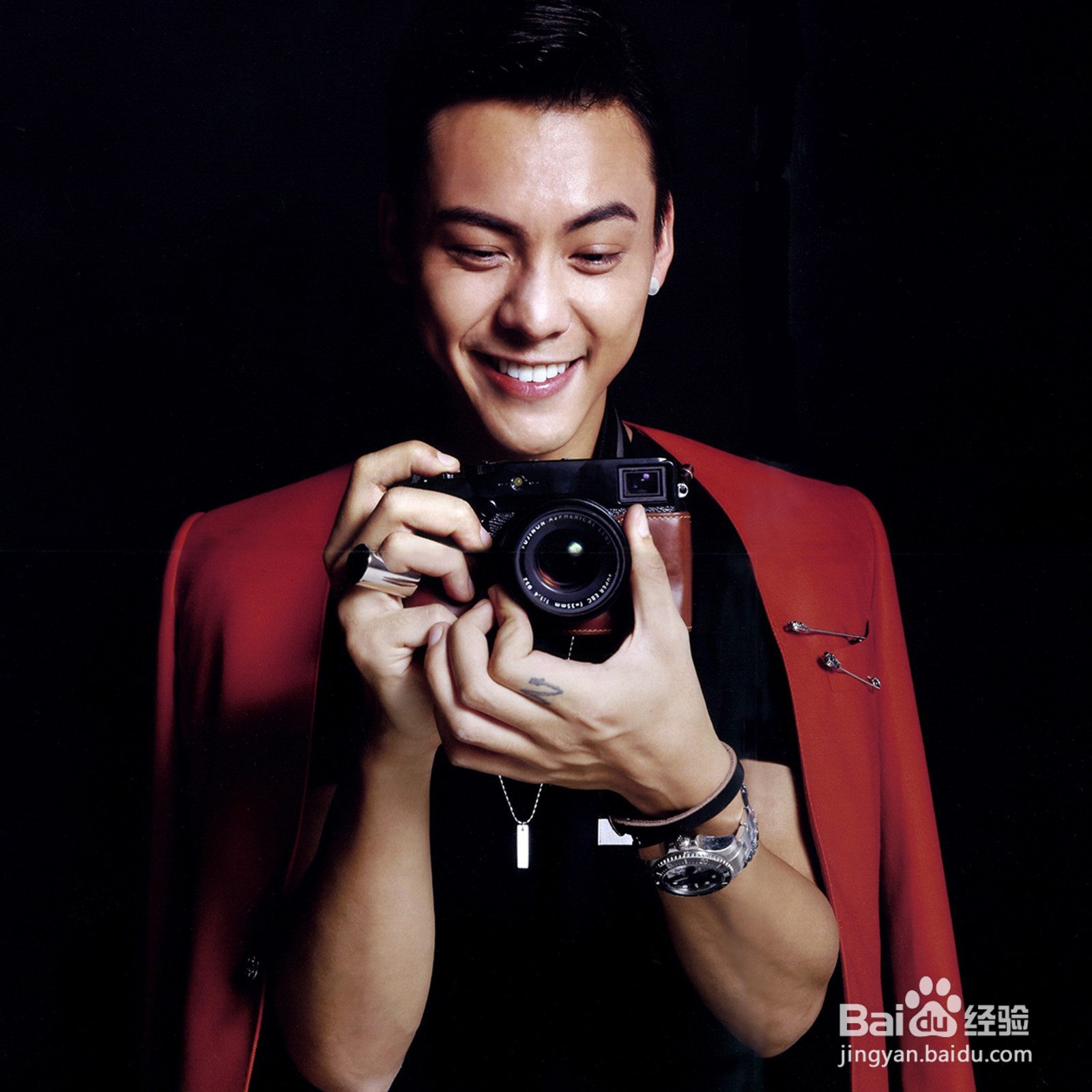 怎么样才能得到明星结婚祝福视频？